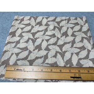 Vintage Brown Leaf Patterned Cotton Fabric 1/4 Yard x 44" Horton Fabric Sales Co